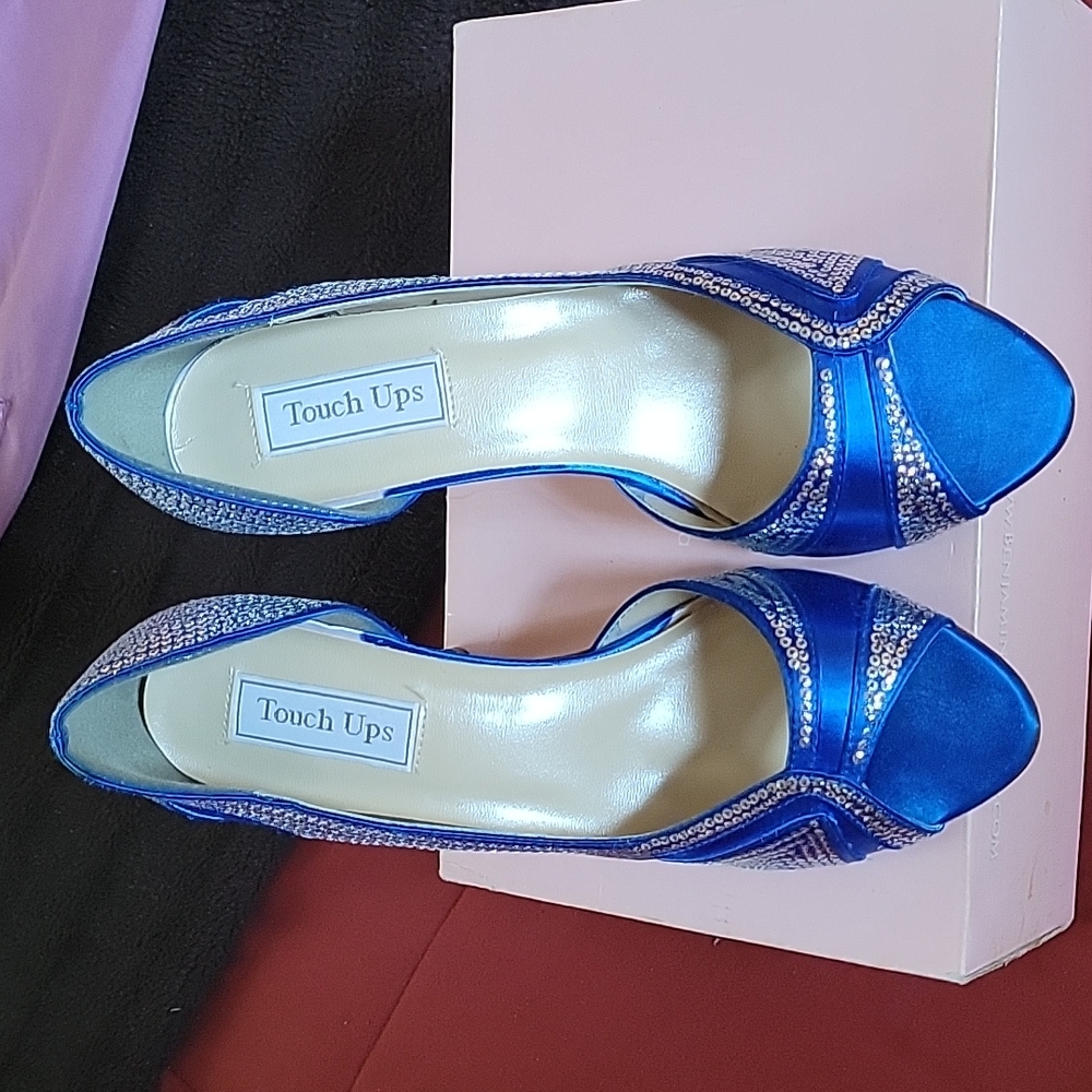 Blue shoes: